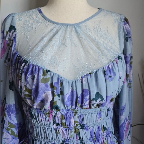 Free People, Daphne Blue Floral Lace Blouson Sleeve Smocked Blouse, SZ Large - Picture 6 of 14